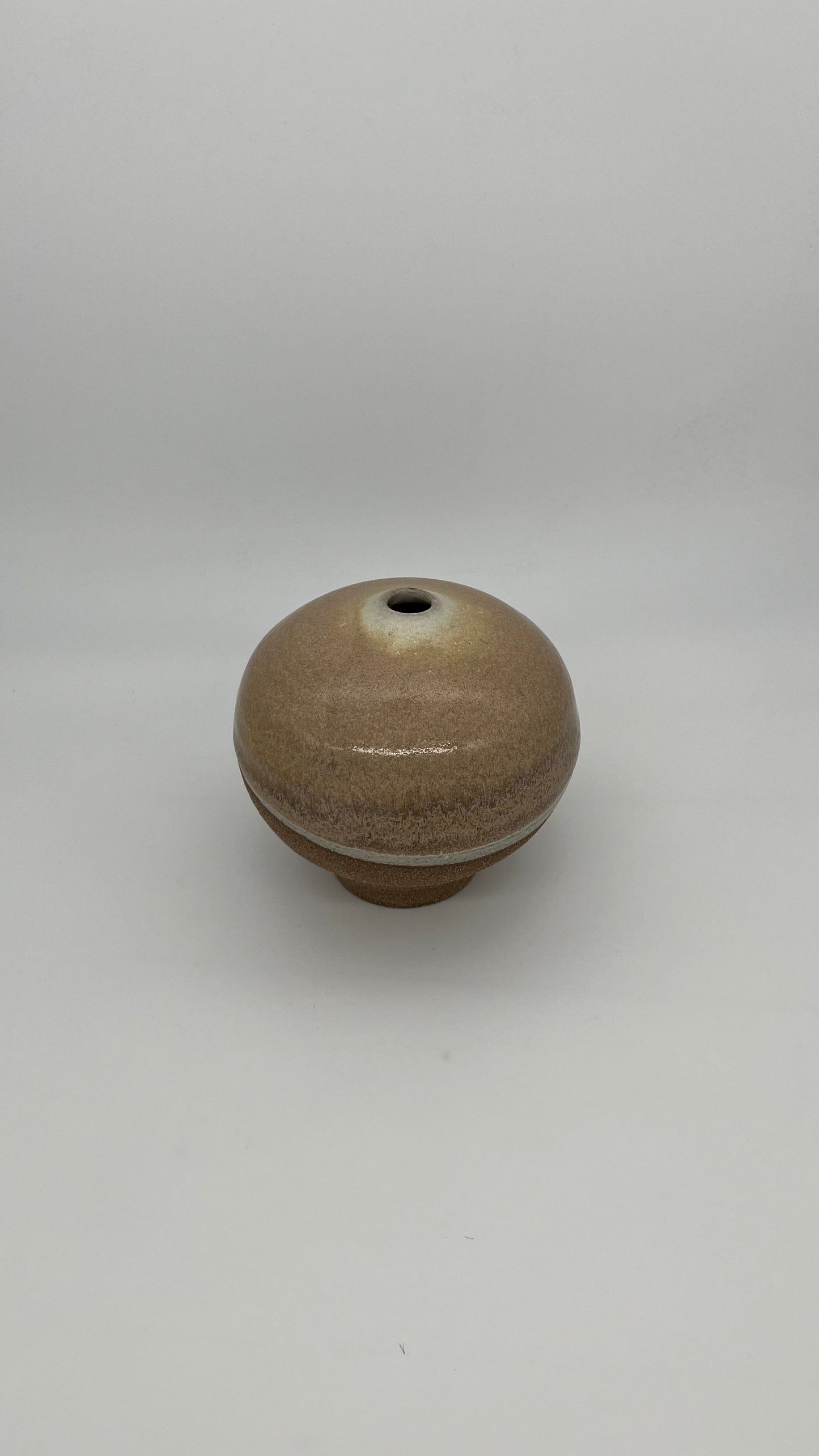 Round Honey Vase